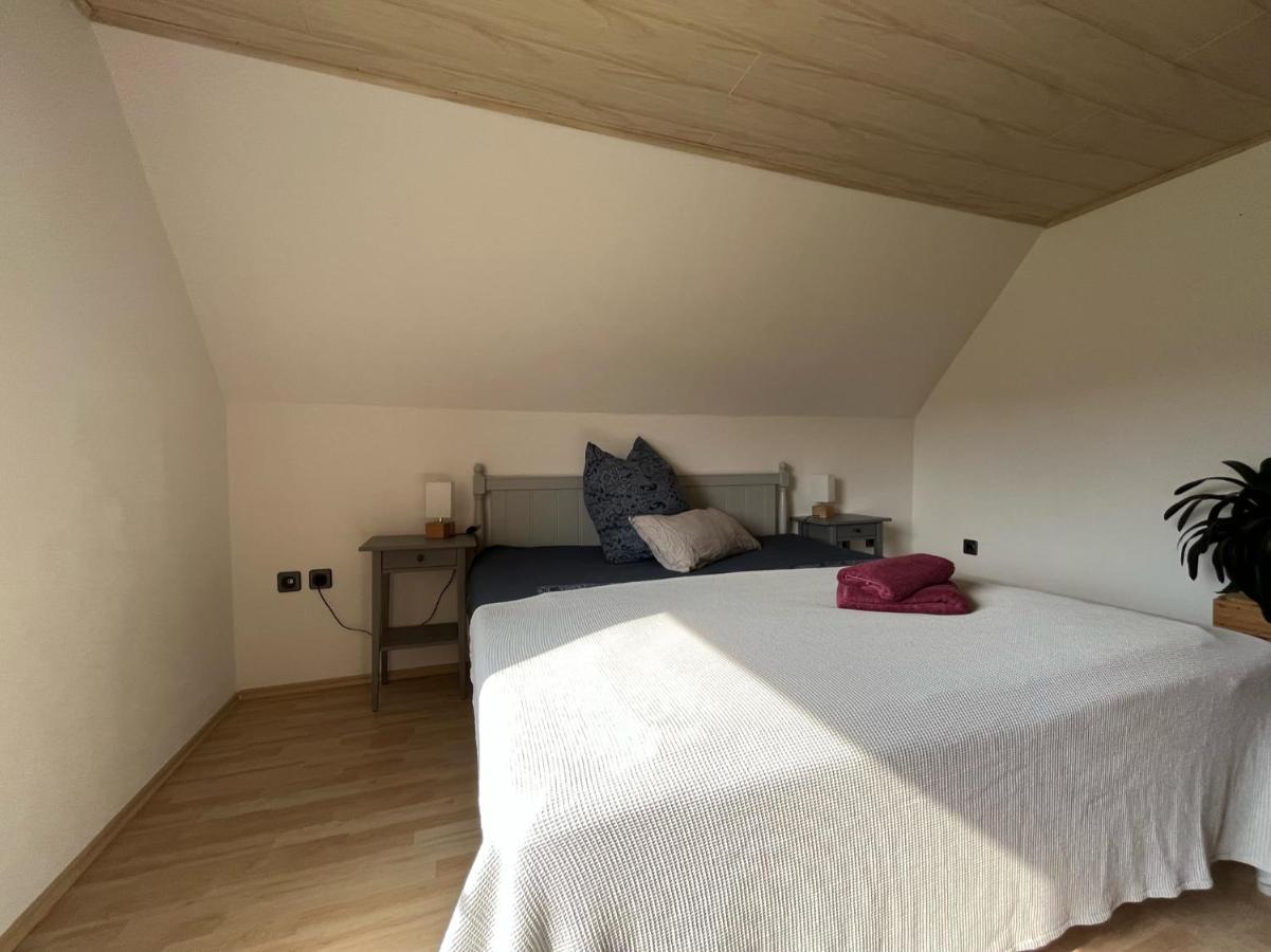 Schoene Wohnung In Ruhiger Laendlicher Lage Heidenheim  Экстерьер фото