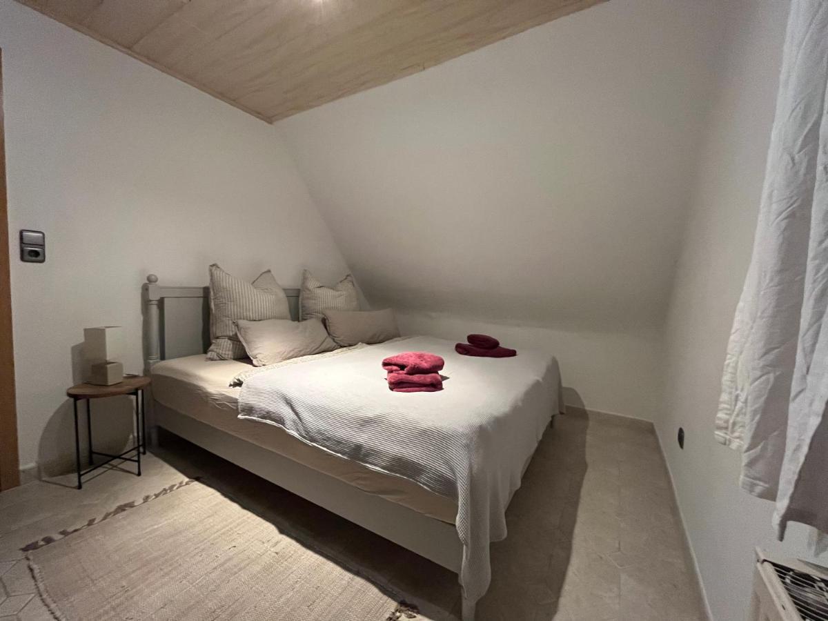 Schoene Wohnung In Ruhiger Laendlicher Lage Heidenheim  Экстерьер фото